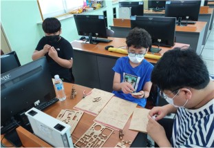 â�Ƿ� ����ŷ �ϴ� ������ ����Ŀ��