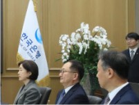 ���������ϴ� �̱��� ��������, ���� �ݸ� �����?