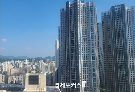 ���� ����Ʈ �ŸŰŷ� 17.9% ���ҡ��Ǽ� �̺о��� ������